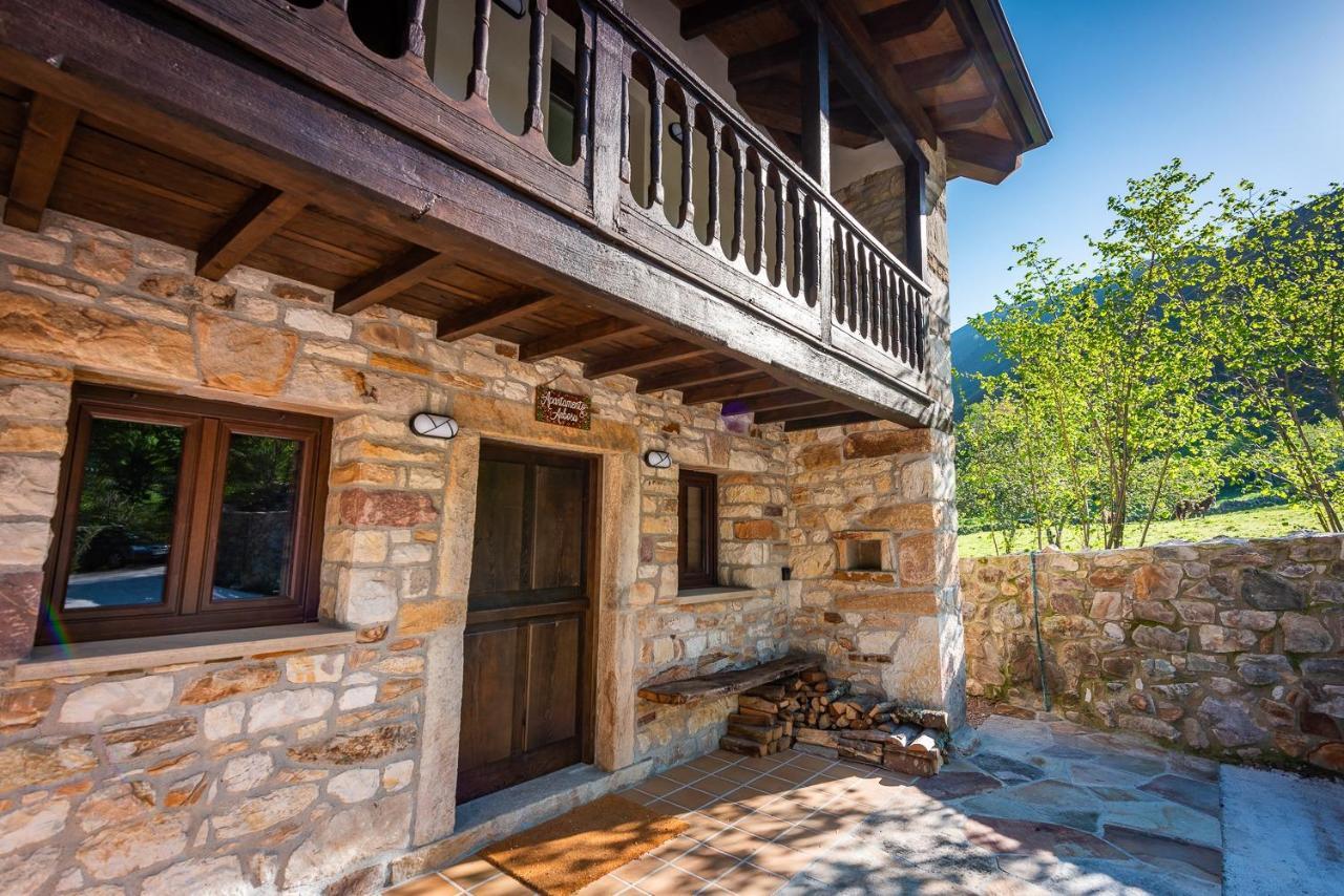 Apartamentos Rurales El Torneru Piloña Zewnętrze zdjęcie